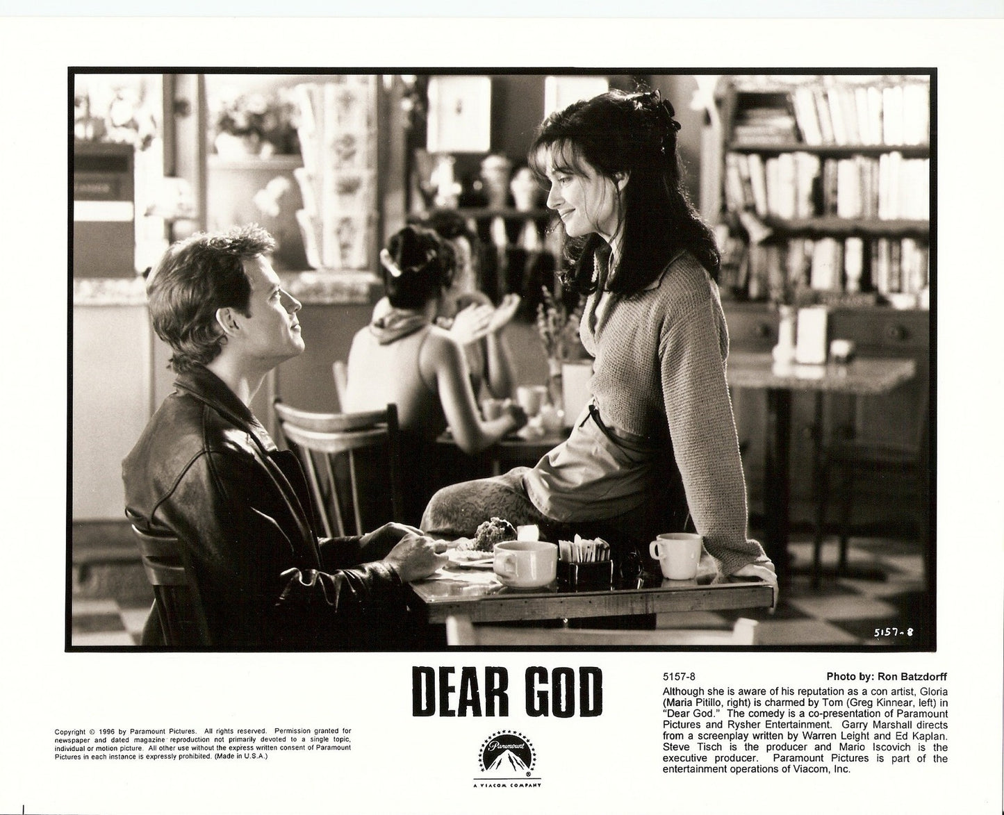 DEAR GOD - Greg Kinnear & Maria Pitillo - 1996 Original Movie Still # 5157-8