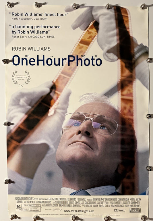 One Hour Photo - Original Movie Poster - 2002 - Rolled DS